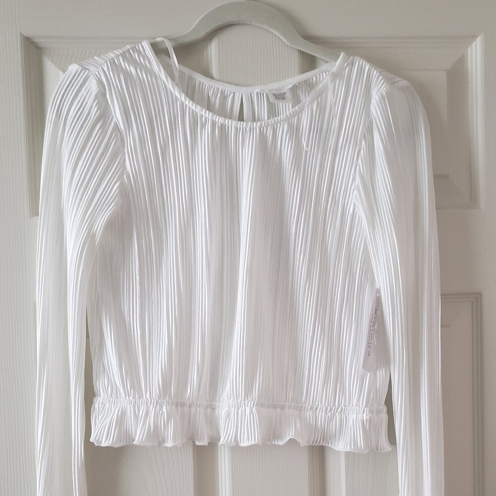 New Kirious Los Angeles white long sleeved top medium